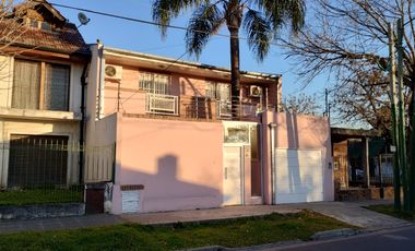 Ituzaingó - Venta - Casa 6 Ambientes