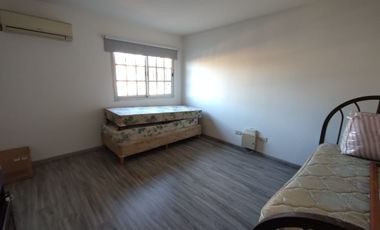 Ituzaingó - Venta - Casa 6 Ambientes