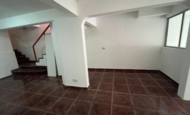 Casa Central, Calle Condell