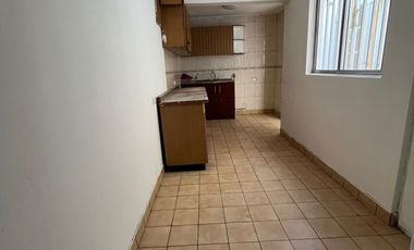 Casa Central, Calle Condell