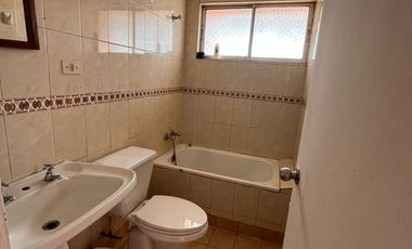 Casa Central, Calle Condell