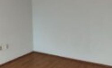 Casa en Venta de Tres Niveles en en Tultepec