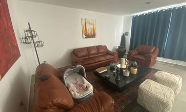 CASA EN VENTA EN LA MAGISTERIAL