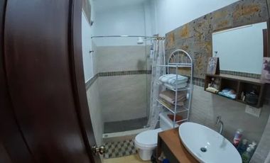 VENDO CASA EN LA ALBORADA