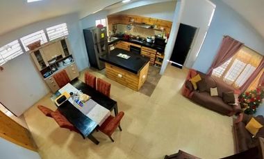 VENDO CASA EN LA ALBORADA