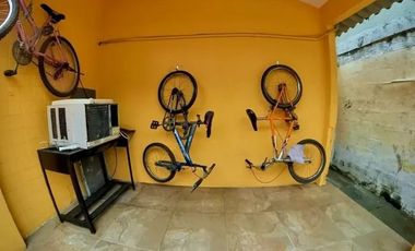 VENDO CASA EN LA ALBORADA