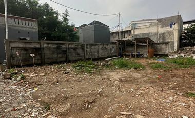 Rumah EXCLUSIVE desain Cantik di Lubang Buaya Cipayung Jakarta Timur dekat Jalan Raya Pondok Gede