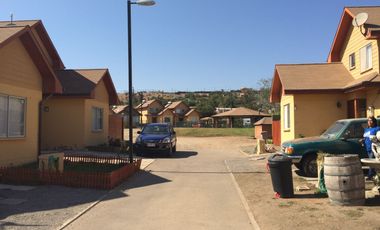 Ovalle, casa amoblada en condominio 3D 2B
