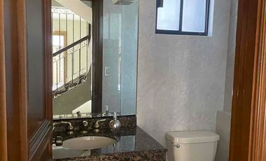 RENTA de Casa en Lomas del Campeste en Valle Oriente frente a parque en  San Pedro Garza , Garcia