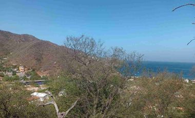Terreno de 380 mts2 con vista a la bahía de Taganga Santa Marta.