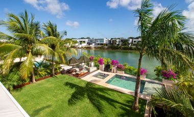 CASA EN VENTA EN CANCÚN, LAGOS DEL SOL