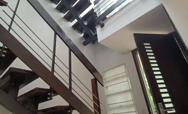 ESPECTACULAR Y EXCLUSIVA CASA AMPLIA CONJUNTO CENTRAL IBAGUÉ EN VENTA-ARRIENDO