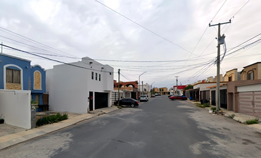 VENTA CASA: Vista Al Cielo 721, Unidad Obrera, Residencial Miraloma, 88710 Reynosa, Tamps