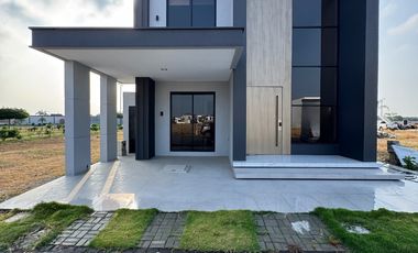 En venta casa de 3 dormitorios en Isla celeste en Samborondón.(IC)