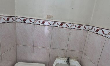 Local en Alquiler en Sauces, 1 Baño, Norte de Guayaquil.