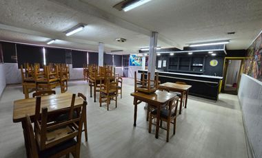 Se Arrienda Amplio Local Comercial en Valdivia