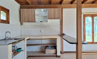 Finca en venta con espectacular vista al embalse Peñol Guatapé