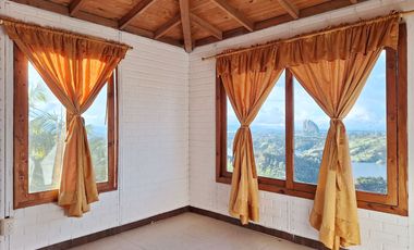 Finca en venta con espectacular vista al embalse Peñol Guatapé