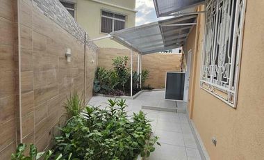 PUERTO AZUL-VIA A LA COSTA KM9, Alquilo Casa de una Planta 3 dormitorios $1.290