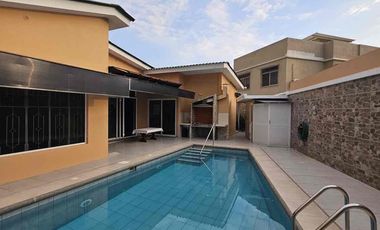 PUERTO AZUL-VIA A LA COSTA KM9, Alquilo Casa de una Planta 3 dormitorios $1.290