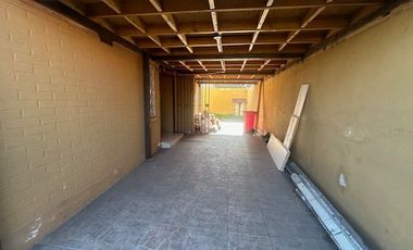 Se vende amplia y cómoda en $160.000.000 casa 4 Dormitorios 2 baños calle Nueva 1 comuna de  Cerrillos