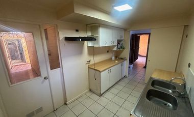 Se vende amplia y cómoda en $160.000.000 casa 4 Dormitorios 2 baños calle Nueva 1 comuna de  Cerrillos