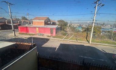 Se vende amplia y cómoda en $160.000.000 casa 4 Dormitorios 2 baños calle Nueva 1 comuna de  Cerrillos