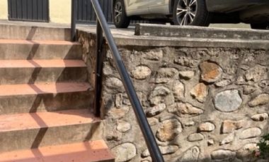 ¡Se Vende Casa Espaciosa en el Corazón de Tecpan!