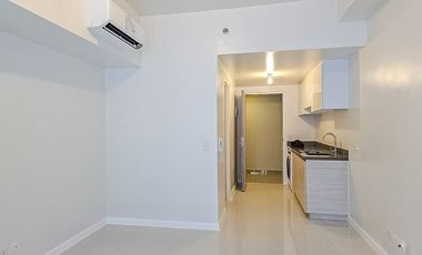 Studio Suite for Sale in Mandani Bay