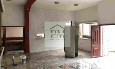 Alquilo Locales Comerciales,   Bellavista Avenida Principal- Norte de Guayaquil cerca a Estadio Barcelona.