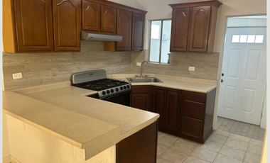 Renta casa Fracc. Residencial Campestre