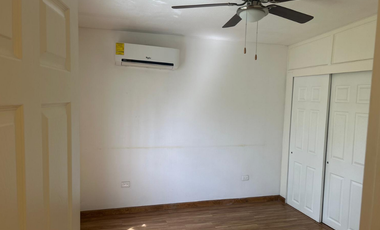 Renta casa Fracc. Residencial Campestre