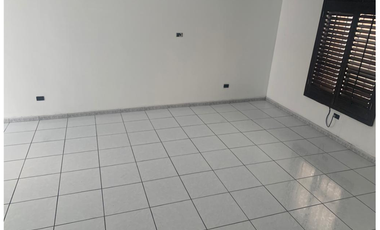 Renta casa Fracc. Las Acequias