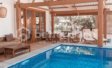 Beachfront Villa for Sale in Mentawai Islands – Ideal for Surf, Sunsets, and Seaside Living