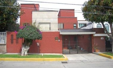 CASA EN RENTA EN CIRCUITO FUNDADORES CIUDAD SATELITE ESTADO DE MEXICO