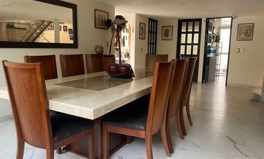 Casa en renta en Circuito Novelistas, entre zona azul y periferico