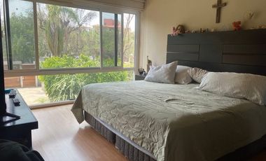 Casa en renta en Circuito Novelistas, entre zona azul y periferico