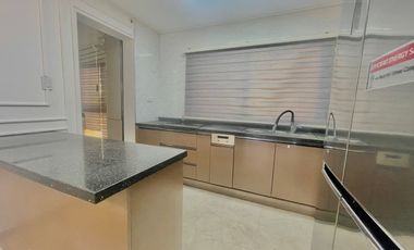 PENTHOUSE FOR RENT: Spacious 3-Bedroom Condo in The Villages, Clark!
