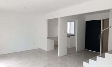 Casa de alquiler en la Urbanización Bonavila, km 16 Vía a Daule.