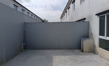 Casa de alquiler en la Urbanización Bonavila, km 16 Vía a Daule.