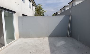 Casa de alquiler en la Urbanización Bonavila, km 16 Vía a Daule.