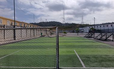 Casa de alquiler en la Urbanización Bonavila, km 16 Vía a Daule.