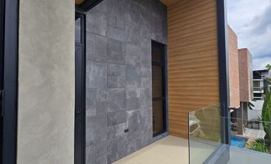4 Bedroom Fully Furnished House and Lot for Sale in Angeles City near Clark