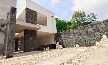 Casa nueva  en venta en  la Orduña, Coatepec