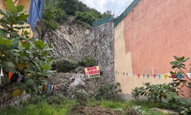 Terreno ascendente excavado y listo para construir Casa o Departamentos a 500 mts de Cd Brisas, en calle cerrada y muy tranquila