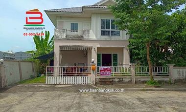 บ้านเดี่ยว หมู่บ้านนนทิชา ลำลูกกา-คลอง 8 (เฟส 2) (ทางไปวัดดอนใหญ่) เนื้อที่ 53.5 ตร.ว (ใกล้ตลาดใหญ่ลำลูกกา) ตำบลลำลูกกา อำเภอลำลูกกา จังหวัดปทุมธานี