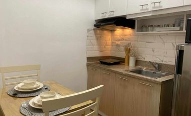 Fully Furnished 1 Bedroom condo with balcony and free access to swimming pool, gym, minipark & playground