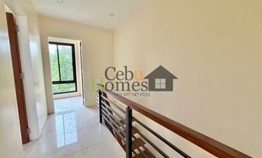 Unfurnished 4 Bedroom House in Mactan Tropics for Sale