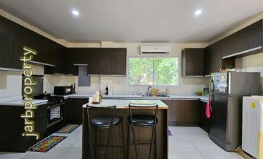 STUNNING 3-STOREY ROYAL PINES HOUSE FOR SALE/RENT!!!