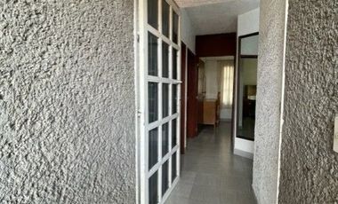 CASA AMUEBLADA EN RENTA EN TOLUCA FACTURABLE DE 5 RECAMARAS
